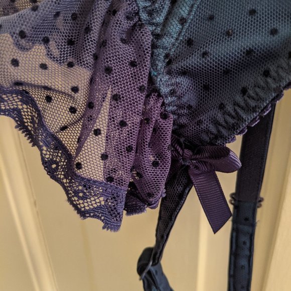 Victoria's Secret Navy Polkadot Laced Bustier / Corset 34B with Garter Straps - Picture 3 of 5